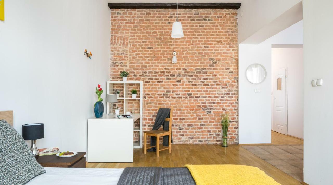 City View Apartments Краков Экстерьер фото